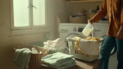 Le famiglie italiane adottano l’aceto bianco per un bucato più fresco, più morbido e una casa più ecologica