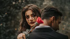 Impara a dire basta a chi ti svuota e riscopri il piacere di te